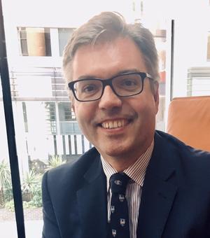 Prof Matthew Broome 